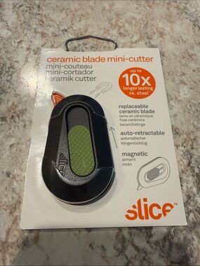 Ceramic Blade Mini-Cutter - Black with Green Accent